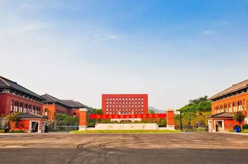告别高考,大学学府里玩一遭