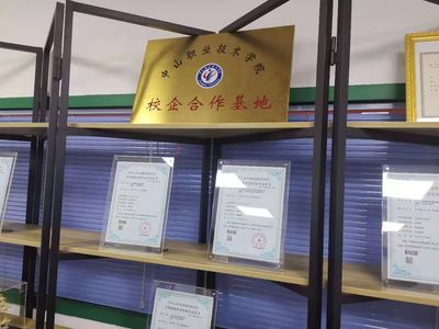 瞄准智能停车蓝海市场 中山职院“创客”真是棒