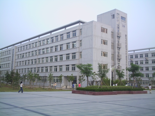 南京信息职业技术学院软件学院 科技与美景的完美融合